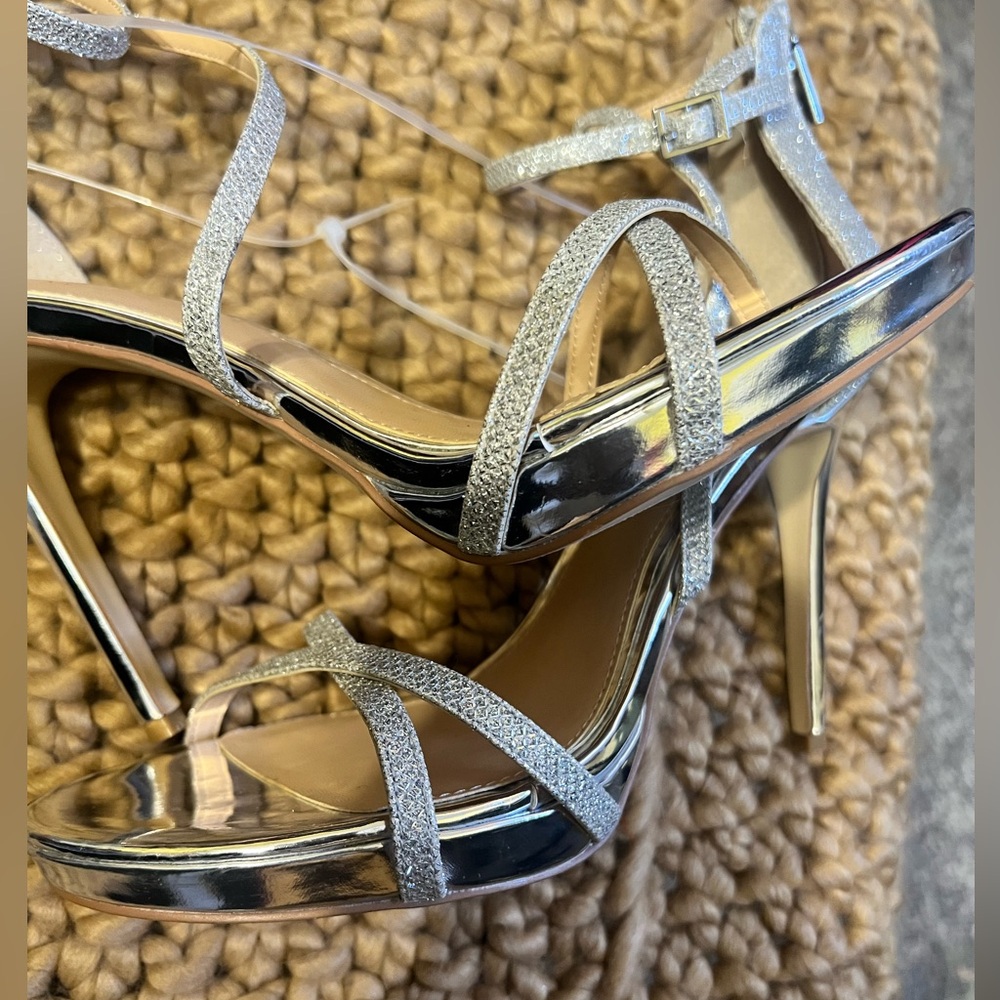 Jewel Badgley Mischka Silver Strappy Metallic High Heel Sandals